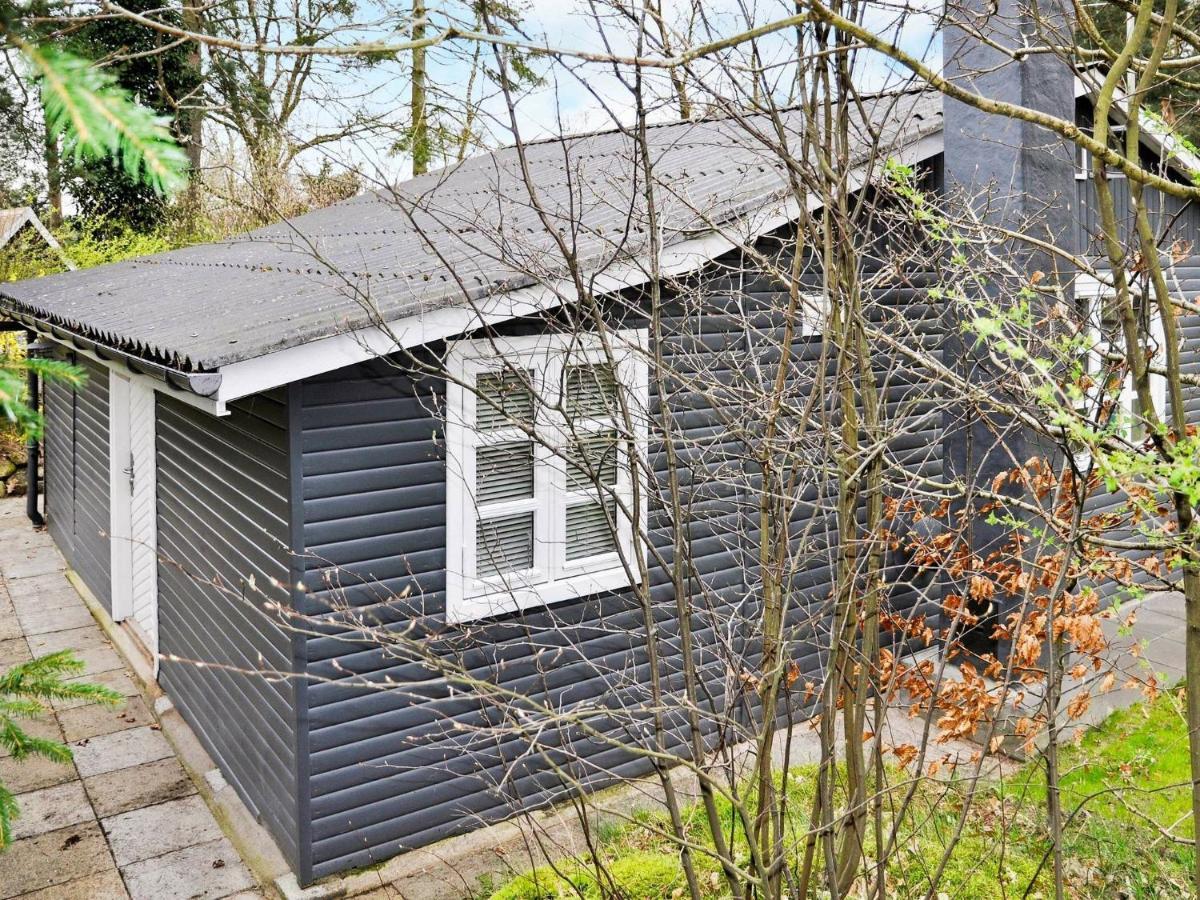 5 Person Holiday Home In Ans By Roe Zimmer foto